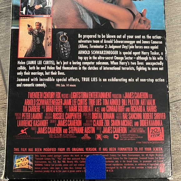 Vintage True Lies VHS Movie Arnold Schwarzenegger Bundle 2 For $20 Listi… - Picture 6 of 7